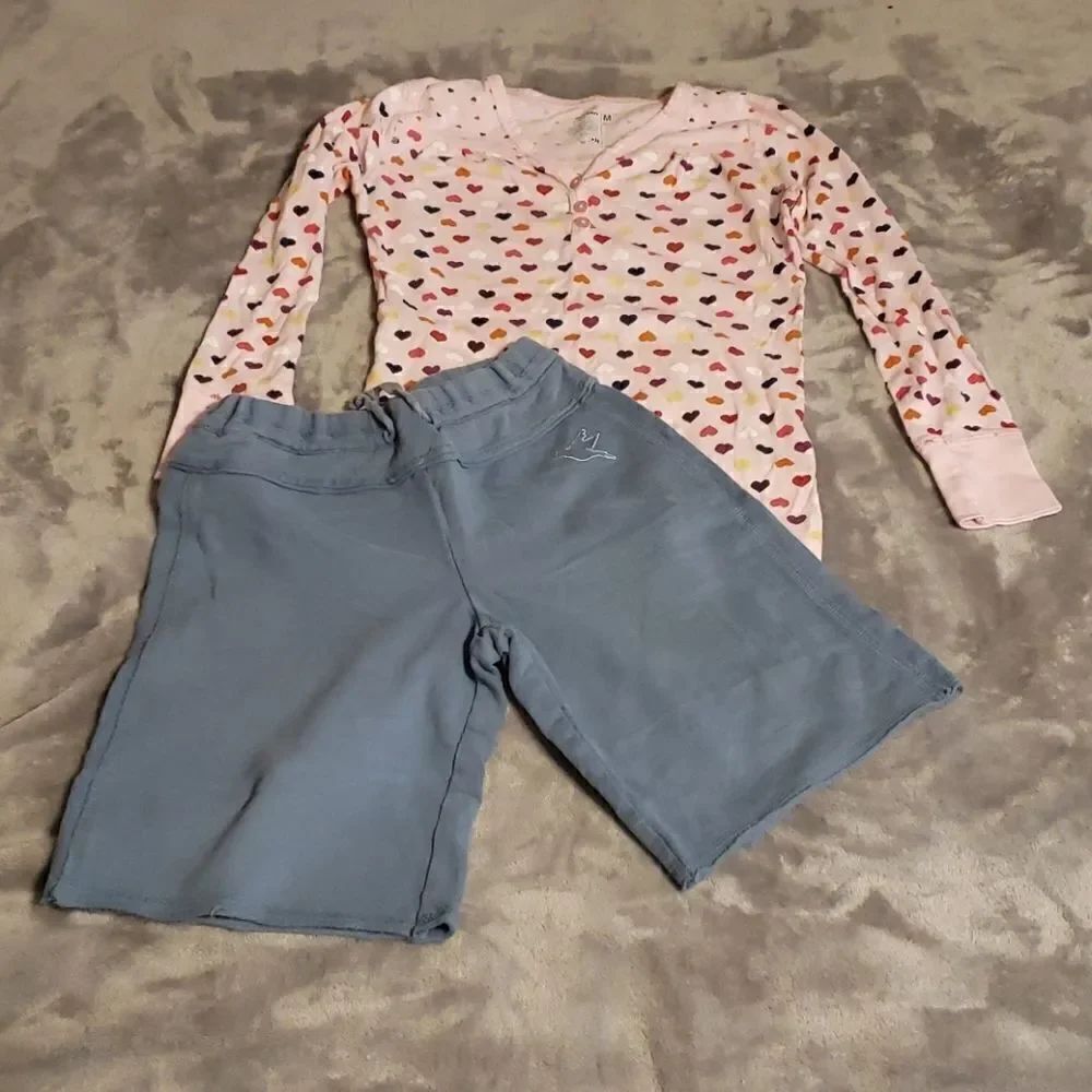 𝅺❤ 3/$20 Shorts/long sleeved girls combo